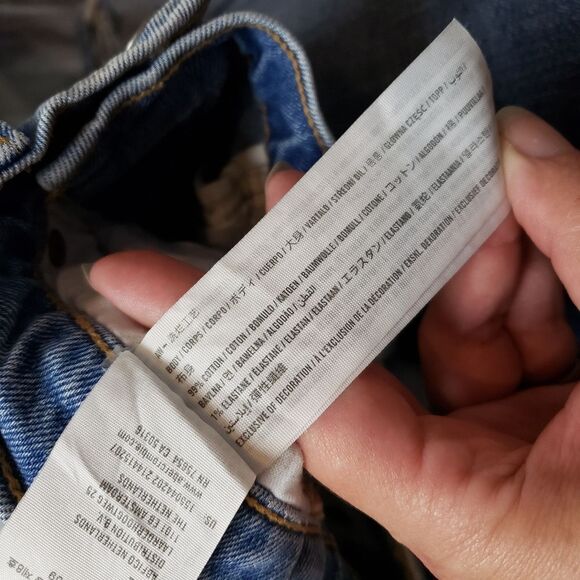 ABERCROMBIE & Fitch • Mid rise Boyfriend Jean in Medium Blue Distressed • 26 - Picture 9 of 14